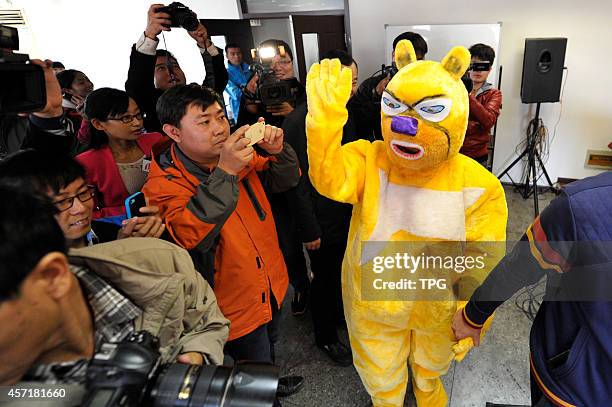 125 Lottery Winner Cartoon Photos and Premium High Res Pictures - Getty Images 125 Lottery Winner Cartoon Photos and Premium High Res Pictures - Getty Images