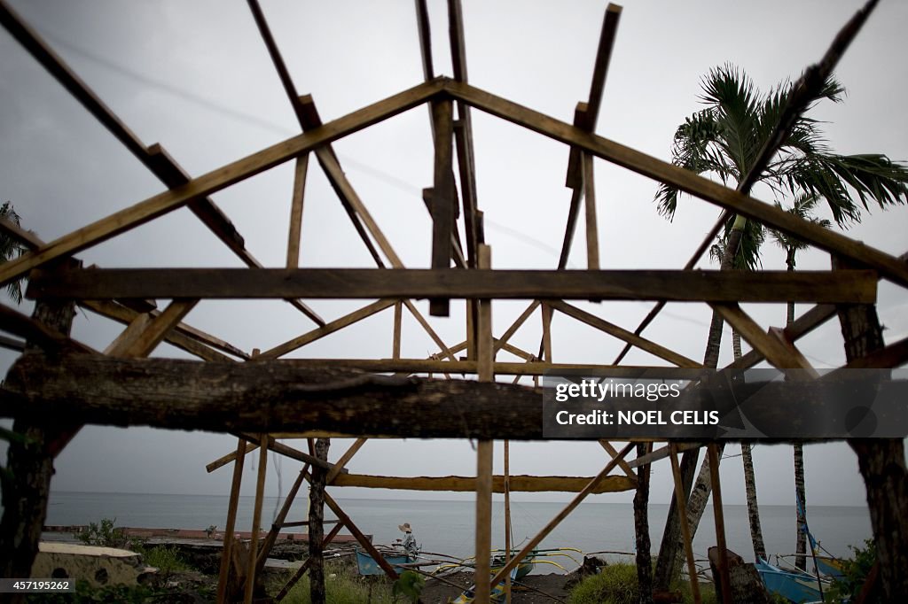 PHILIPPINES-WEATHER-TYPHOON