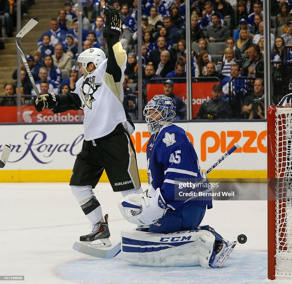 Pittsburgh Penguins v Toronto Maple Leafs