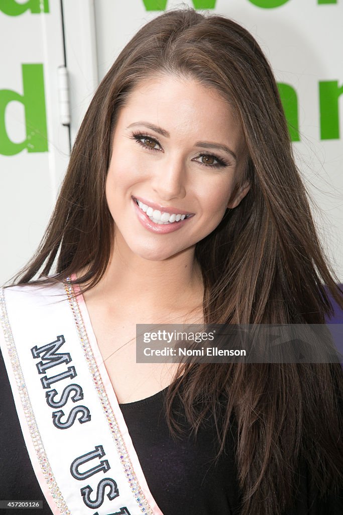 Miss USA 2014 Nia Sanchez Visits Project Renewal's ScanVan In Observance of Breast Cancer Awareness Month