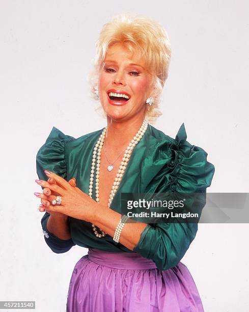 Actress Eva Gabor poses for a portrait in 1990 in Los Angeles, California.