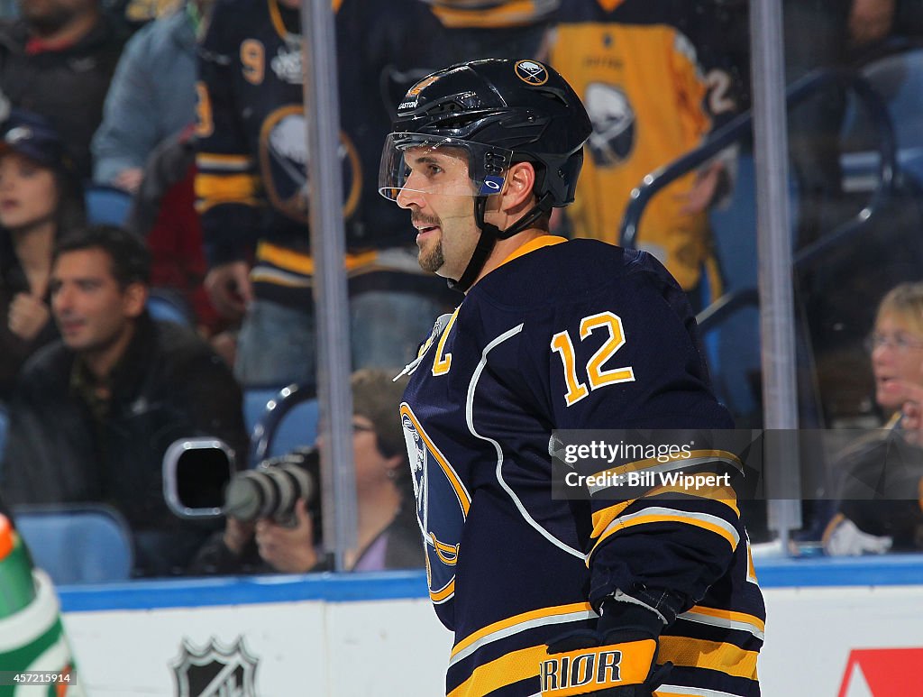 Columbus Blue Jackets v Buffalo Sabres