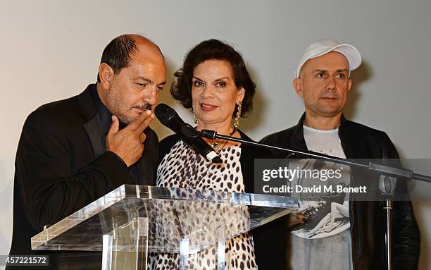 Bianca Jagger and Marc Quinn speak at the Bianca Jagger Human Rights Foundation "Arts for Human Rights" benefit gala auction at Phillips Gallery on...
