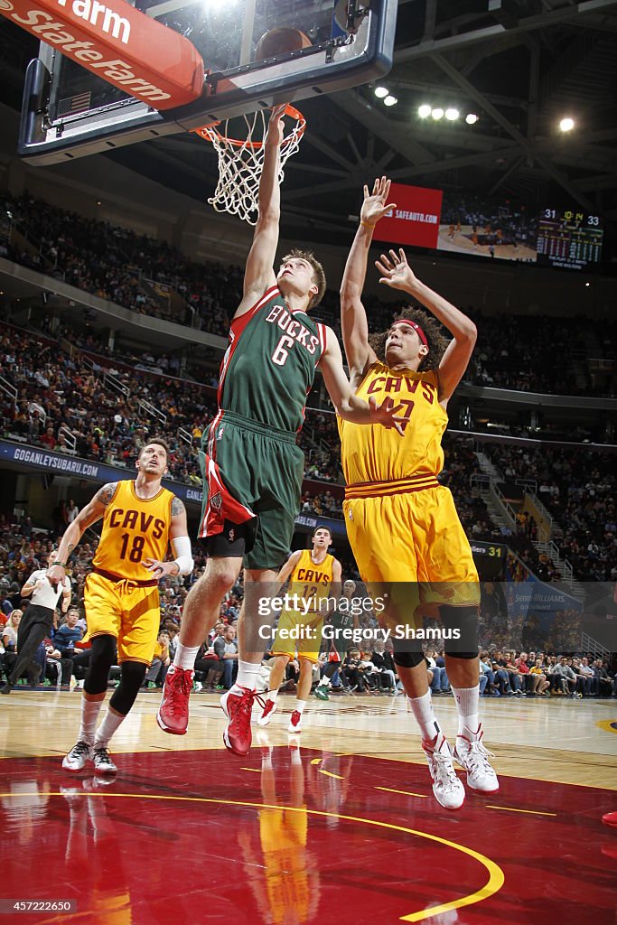 Milwaukee Bucks v Cleveland Cavaliers