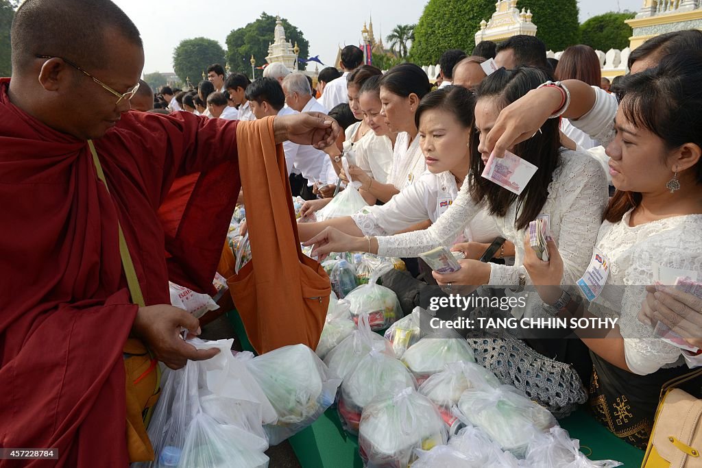 CAMBODIA-ROYALS