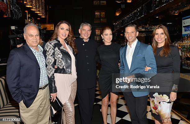 Victor Manrique, Barbara Palacios, Boris Izaguirre, Santi Chumaceiro, Rodner Figueroa and Geraldine Salomon Pulido attend I Love Venezuelan...