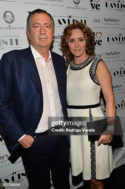 Jorge Vergara and Angelica Fuentes attend I Love Venezuelan Foundation Event Cantina La No. 20 at The Icon Brickell on October 14, 2014 in Miami,...