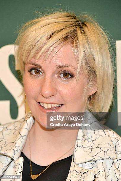 Lena Dunham attends a book signing for her new book "Not That Kind of Girl: A Young Woman Tells You What She's 'Learned'" at Barnes & Noble bookstore...