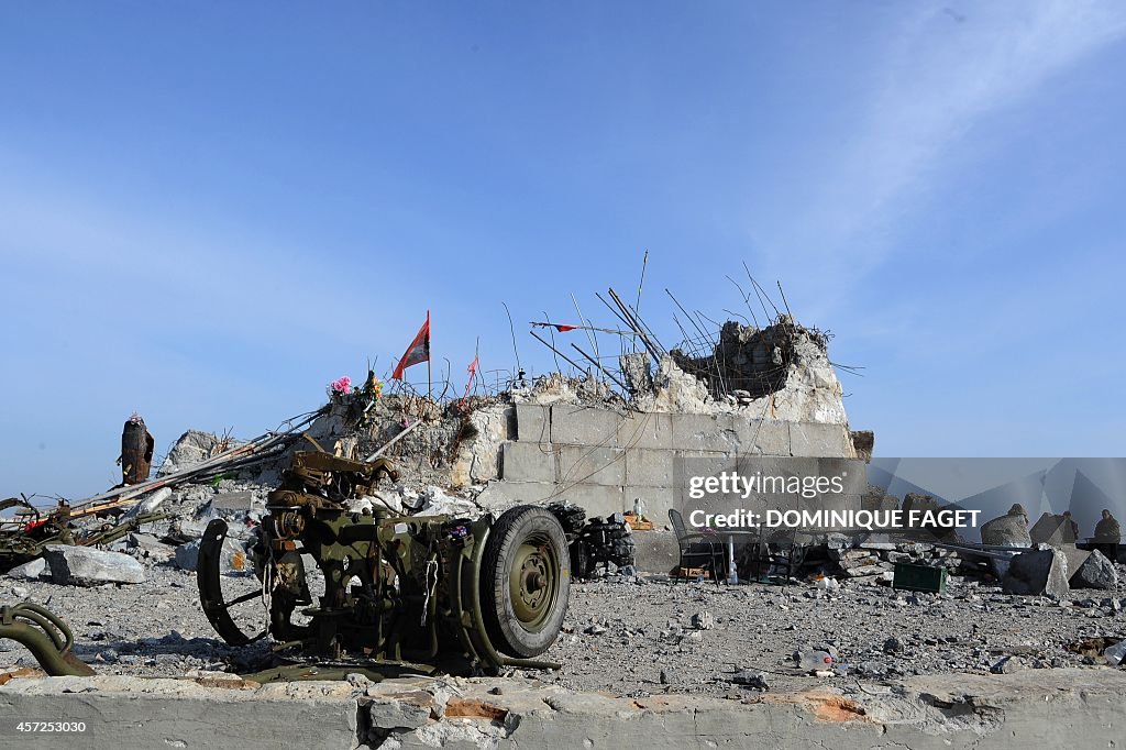 UKRAINE-RUSSIA-CRISIS-MONUMENT