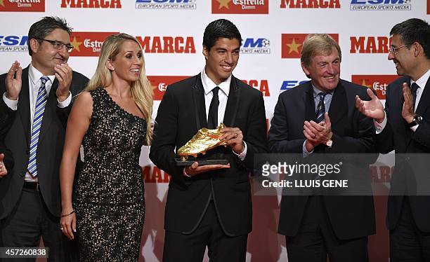 Barcelona's Uruguayan forward Luis Suarez with his wife Sofia Balbi , former Liverpool's coach Kenny Daglish , Barcelona's President Josep Maria...