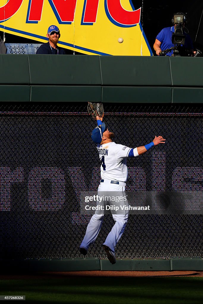 ALCS - Baltimore Orioles v Kansas City Royals - Game Four