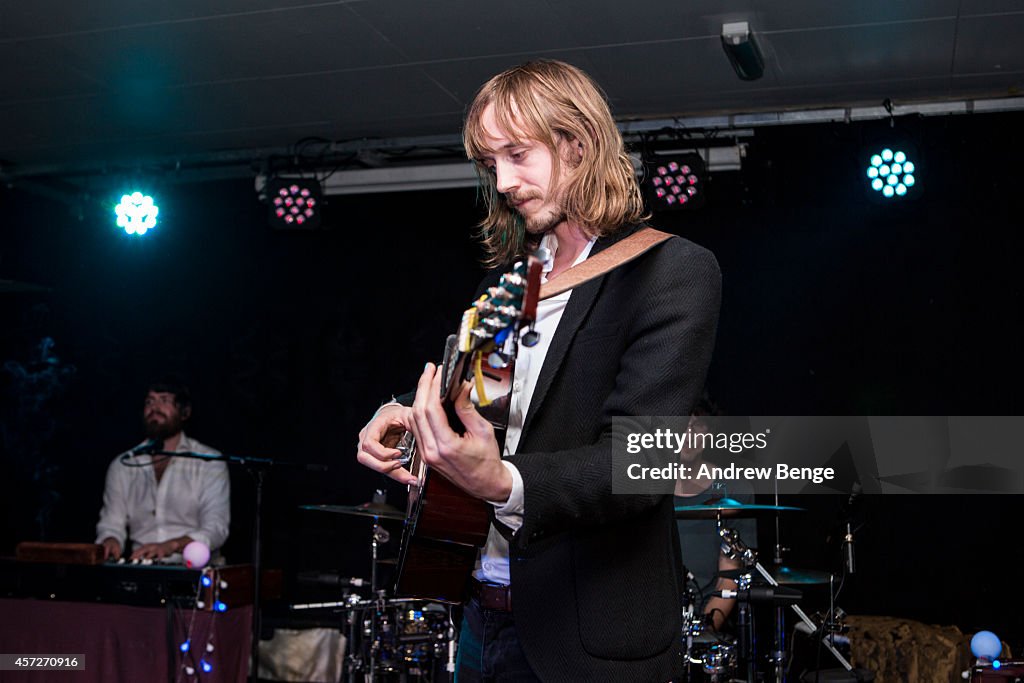 Dry The River Perform At The Wardrobe In Leeds