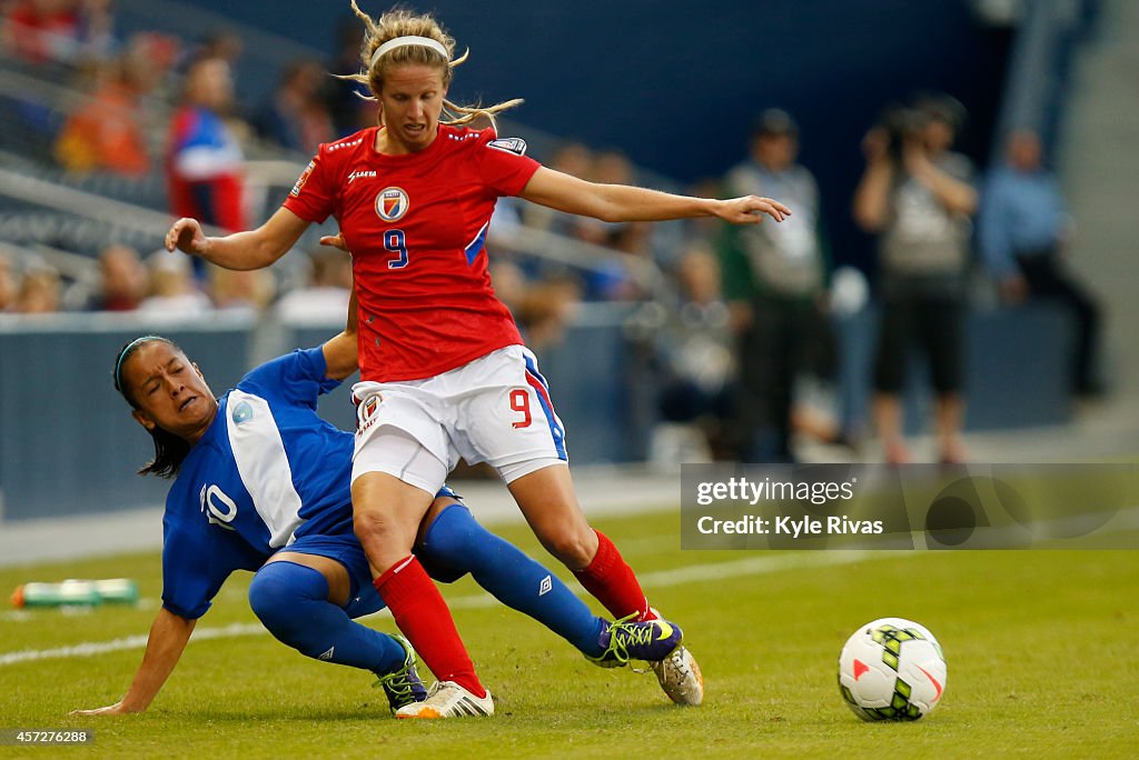 Guatemala v Haiti: Group A - 2014 CONCACAF Women's Championship