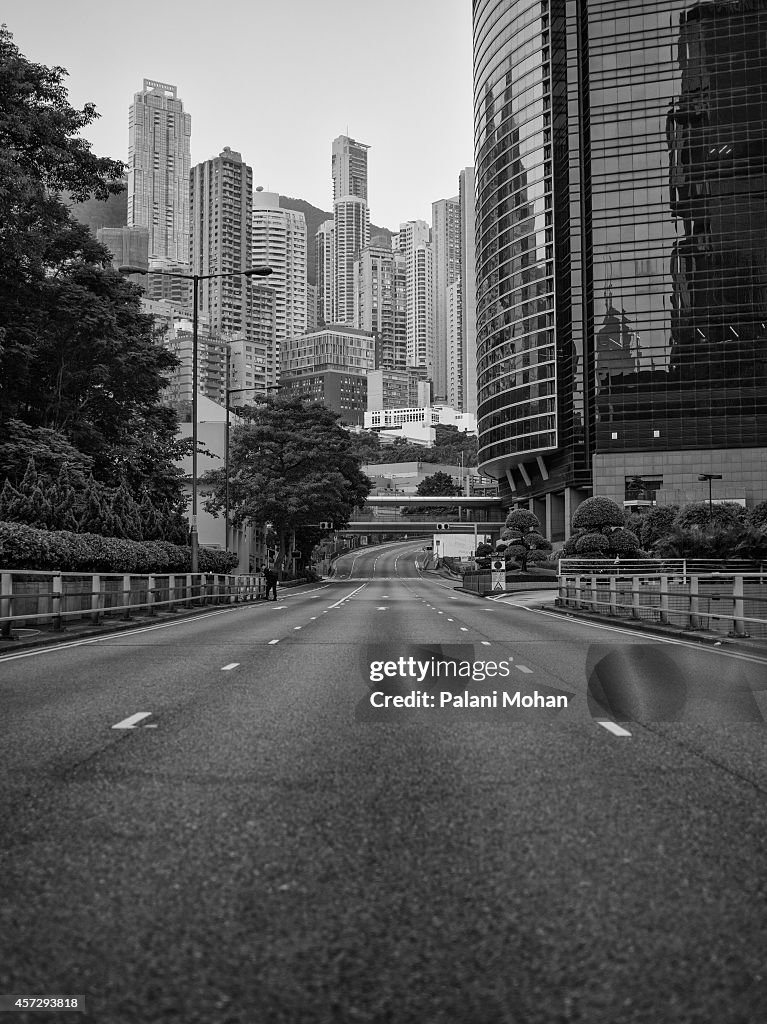 Hong Kong's Business District Deserted As Pro-Democracy Supporters Occupy The Streets