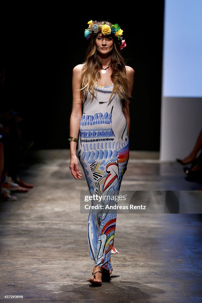 Lady Faith By Nazli Soylu: Runway - MBFWI Spring/Summer 2015