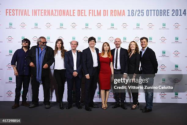 Ricky Memphis, Diego Abatantuono, Elisa Sednaoui, Alessandro Bisentini, Fabio De Luigi, Chiara Francini, Alessandro Genovesi, Cristiana Capotondi and...