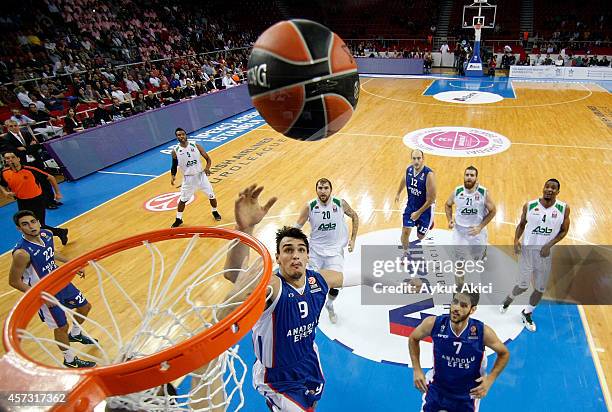 Dario Saric, #9 of Anadolu Efes Istanbul in action during the 2014-2015 Turkish Airlines Euroleague Basketball Regular Season Date 1 between Anadolu...