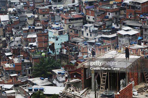 Favela Rack Favela Building Photos and Premium High Res Pictures - Getty Images
