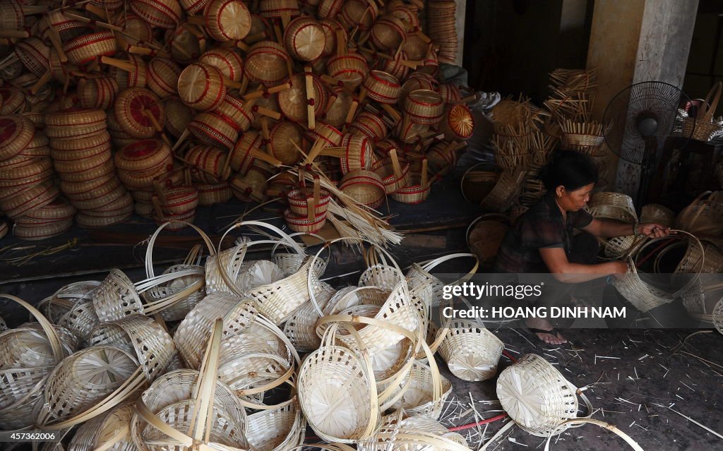 VIETNAM-ECONOMY-HANDICRAFT-BAMBOO