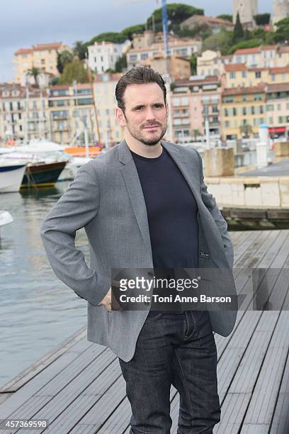 Matt Dillon poses during "Wayward Pines" Photocall at the Pantiero on October 14, 2014 in Cannes, France.