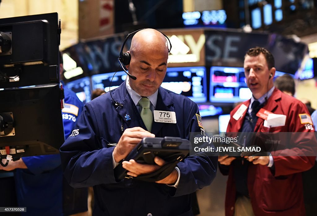 US-ECONOMY-MARKET-TRADE-NYSE