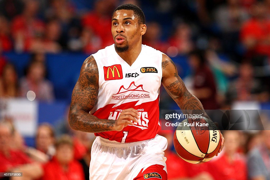 NBL Rd 2 - Perth v Wollongong