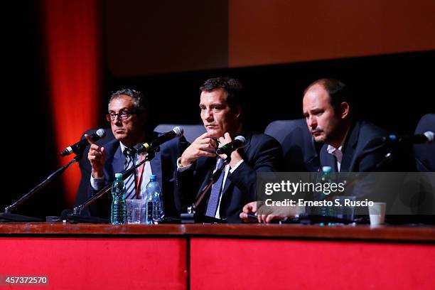 Clive Owen attends the 'The Knick' Press Conference during the 9th Rome Film Festival on October 17, 2014 in Rome, Italy.