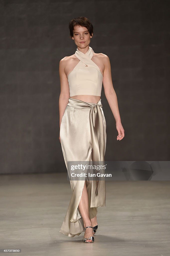 Zeynep Erdogan: Runway - MBFWI Spring/Summer 2015