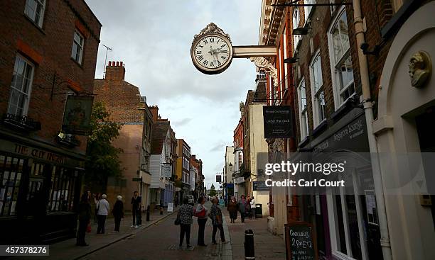 Strood Rochester Strood Kent Photos and Premium High Res Pictures - Getty Images