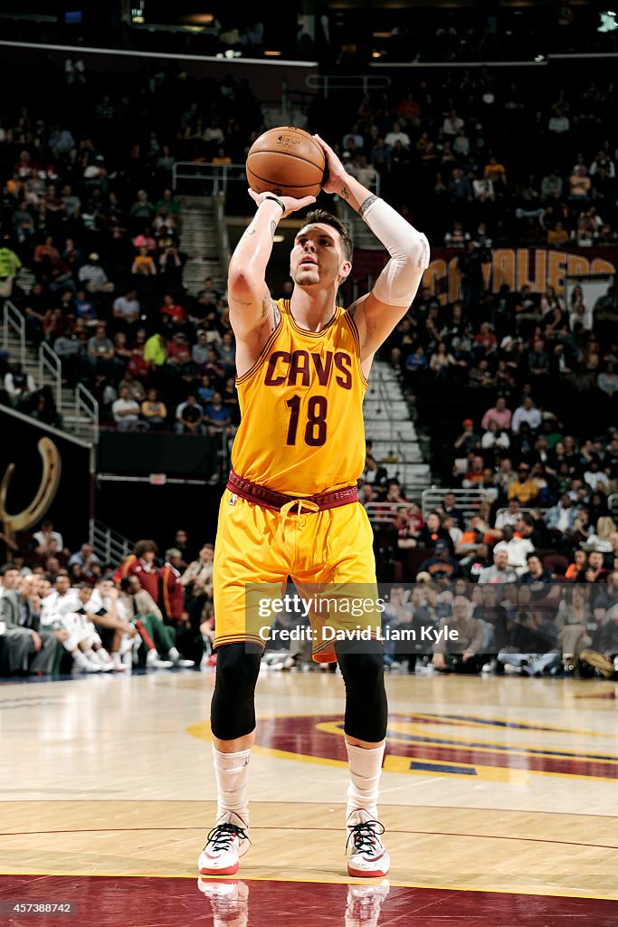 Milwaukee Bucks v Cleveland Cavaliers