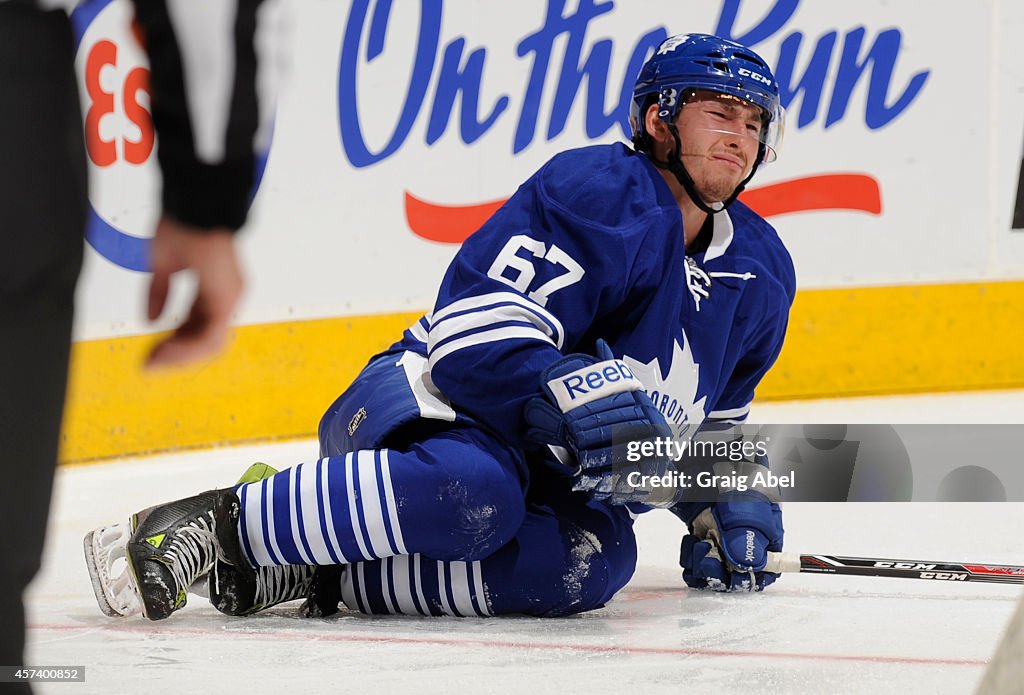 Detroit Red Wings v Toronto Maple Leafs