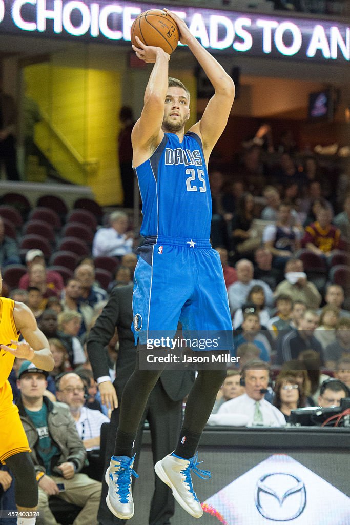 Preseason - Dallas Mavericks v Cleveland Cavaliers