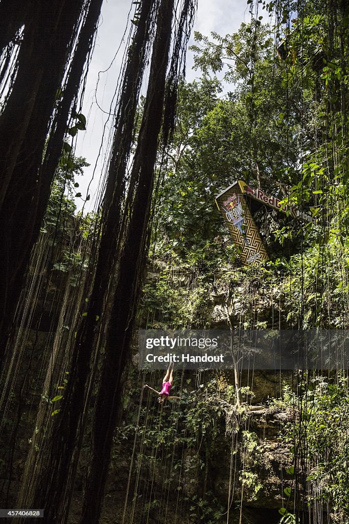 Red Bull Cliff Diving World Series 2014