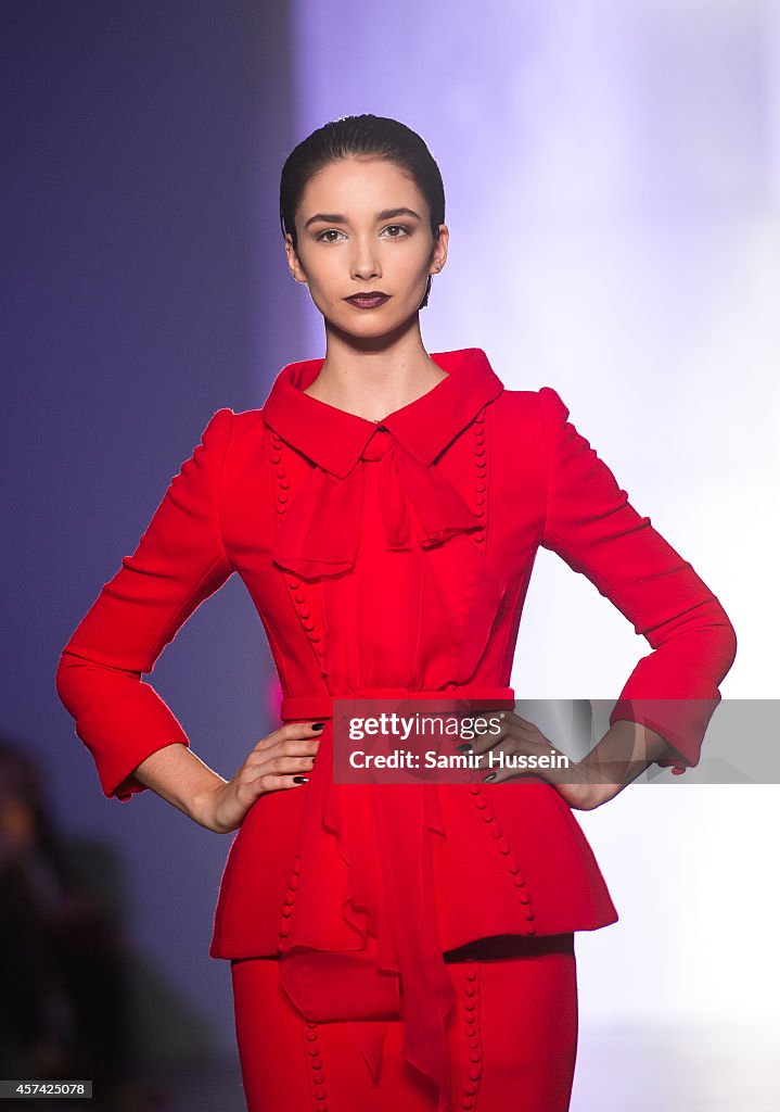 Ralph & Russo Fashion Show At The V&A