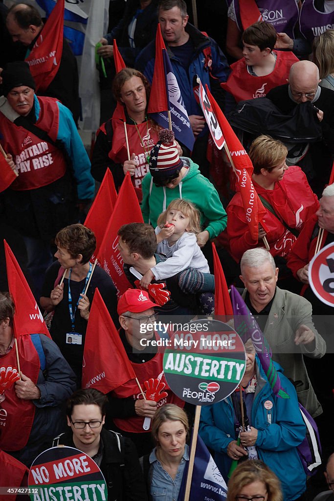 TUC Demonstrate For 'Britain Needs a Pay Rise'