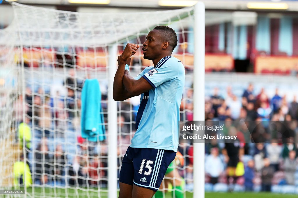 Burnley v West Ham United - Premier League