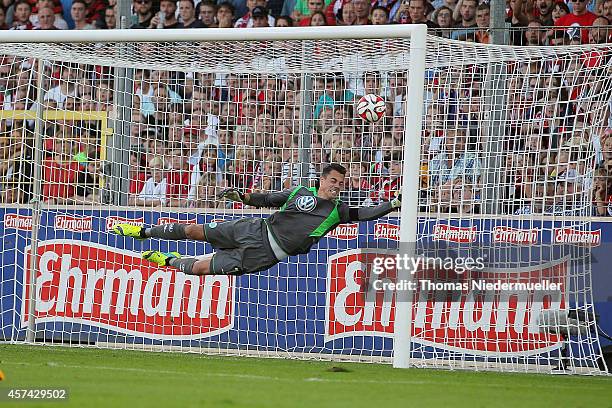 Goalkeeper Diego Benaglio fails to catch the ball during the Bundesliga match between SC Freiburg and VfL Wolfsburg at MAGE SOLAR Stadium on October...