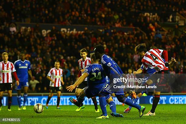 Ki Sung-Yong of Sunderland scores the winning goal in extra time during the Capital One Cup Quarter-Final match between Sunderland and Chelsea at...