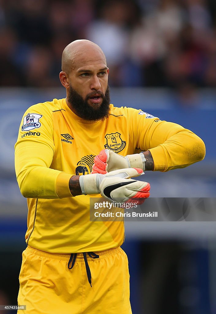 Everton v Aston Villa - Premier League