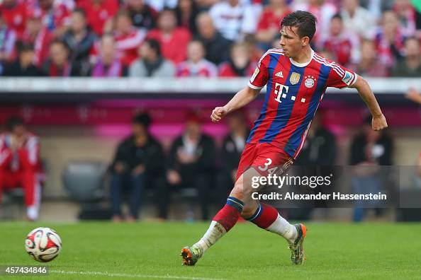 FC Bayern Muenchen v SV Werder Bremen - Bundesliga FC Bayern Muenchen v SV Werder Bremen - Bundesliga
