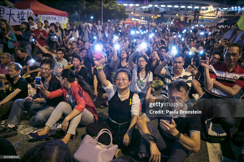 Hong Kong Police Continue To Clear Protest Sites