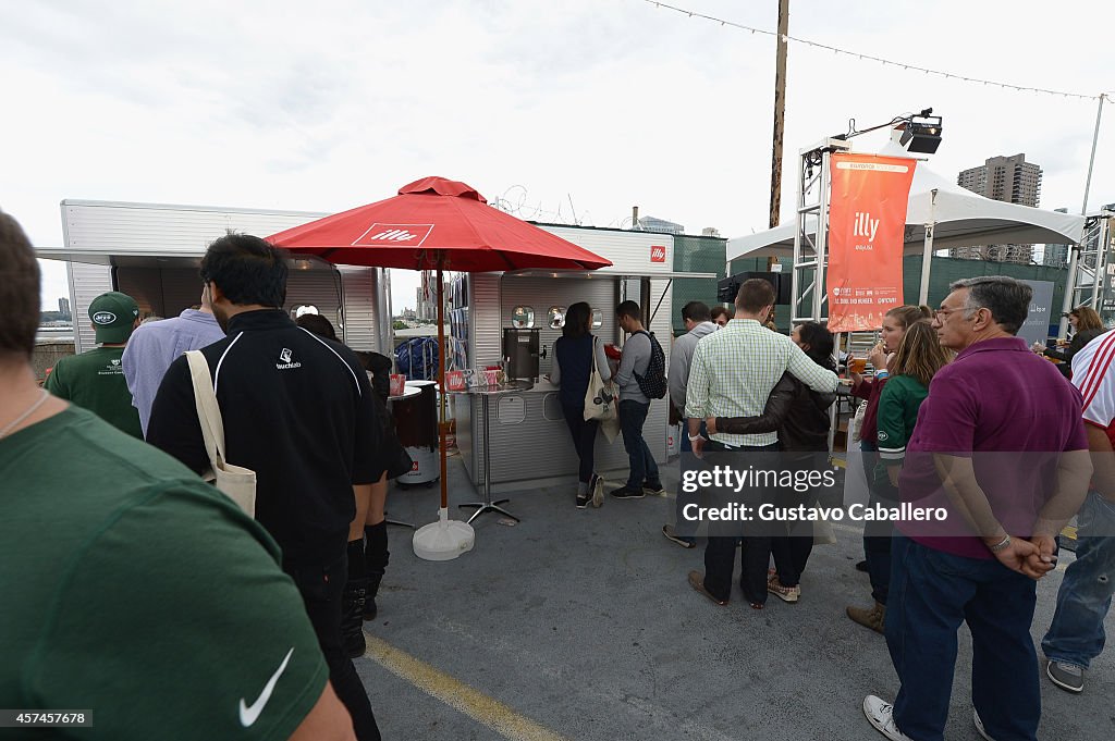 Jets & Chefs: The Ultimate Tailgate Hosted By Joe Namath And Mario Batali - Food Network New York City Wine & Food Festival Presented By FOOD & WINE