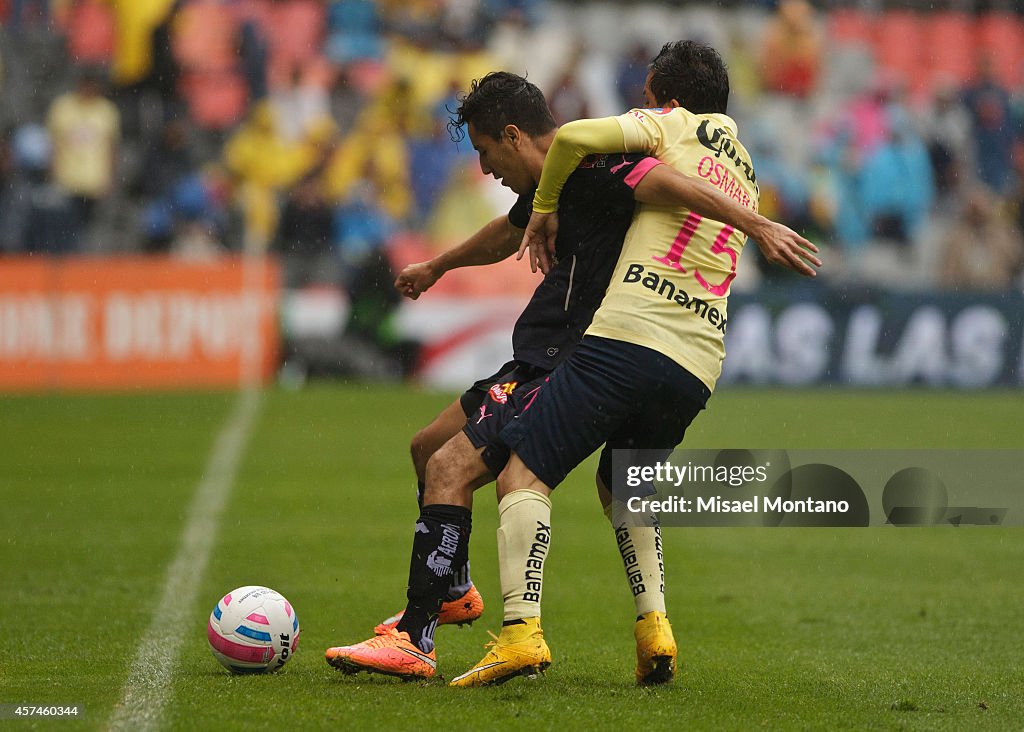 America v Monterrey - Apertura 2014 Liga MX