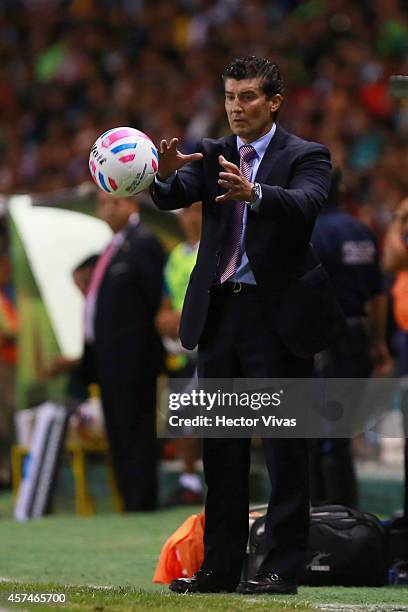 Jose Manuel de la Torre, Head Coach of Chivas during a match between Leon and Chivas as part of 13th round Apertura 2014 Liga MX at Leon Stadium on...