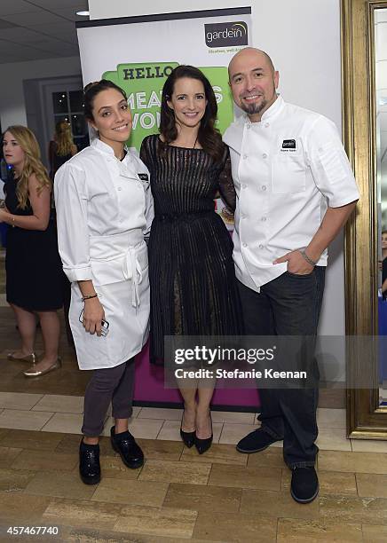 Actress Kristin Davis attends the 24th Annual Environmental Media Awards presented by Toyota and Lexus at Warner Bros. Studio on October 18, 2014 in...