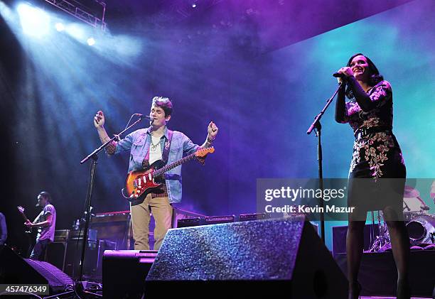 John Mayer and Katy Perry perform at Barclays Center of Brooklyn on December 17, 2013 in New York City.