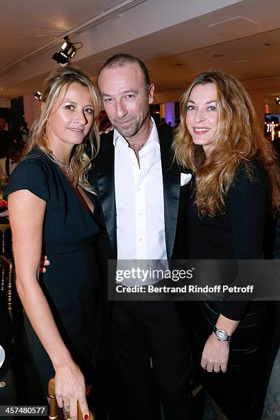 Arabelle Reille Mahdavi, Jerome Pulis and Guest attend the Annual Charity Dinner hosted by the AEM Association Children of the World for Rwanda on...