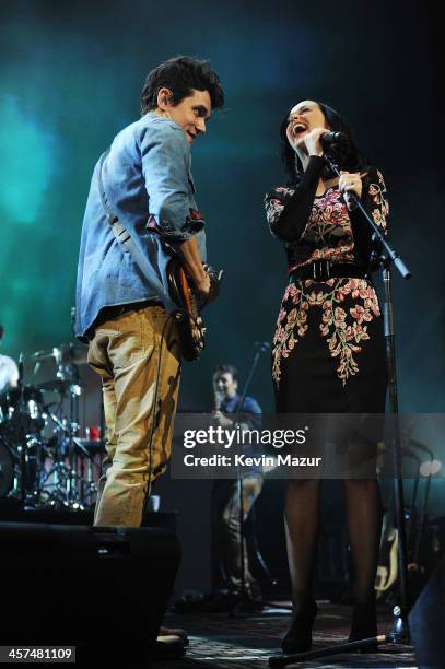 John Mayer and Katy Perry perform at Barclays Center of Brooklyn on December 17, 2013 in New York City.