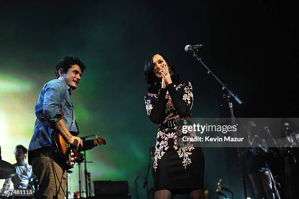 John Mayer and Katy Perry perform at Barclays Center of Brooklyn on December 17, 2013 in New York City.