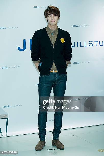 South Korean actor Kim Young-Kwang attends an autograph session for "JILL by Jill Stuart" at Hyundai Department Store on October 18, 2014 in Seoul,...